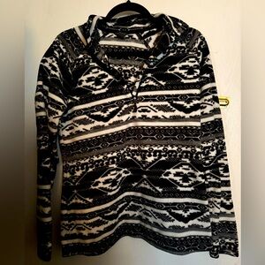 Eddie Bauer women’s Aztec Pullover